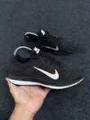Nike Zoom winflo 5 running shoes UK6.5