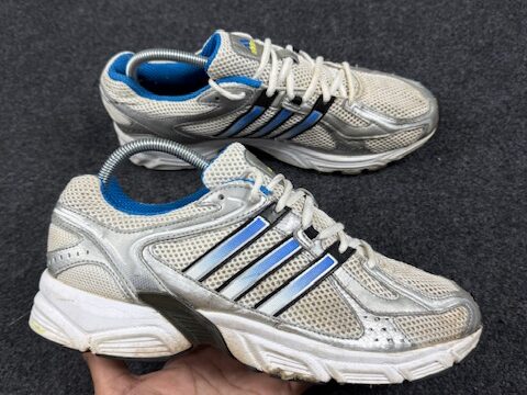Adidas response shoes uk9.5