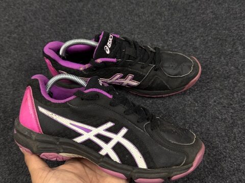 ASICS GEL-NETBURNER SUPER GIRLS GS UK4
