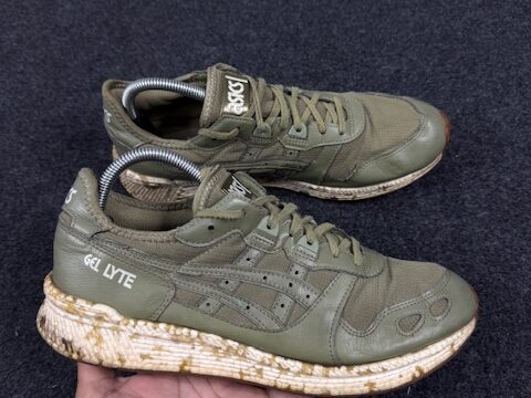 ASICS Gel-LYTE Panelled Lace-Up Sneakers UK9