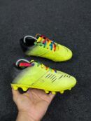 Football soccer shoes UK3
