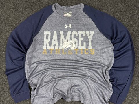 Under armour activewear T-shirt - MEDIUM