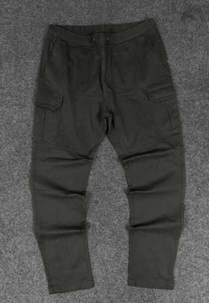 TEAMS BLACK CARGO PANTS - LARGE