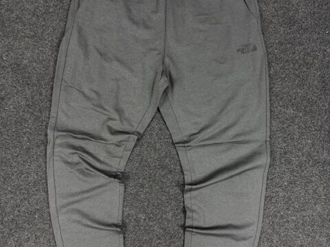 THE NORTH FACE ACTIVEWEAR TRACK PANTS - MEDIUM