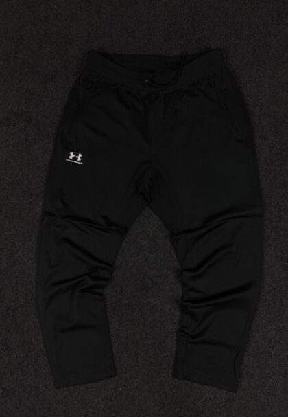UNDER ARMOUR COLDGEAR LOOSE TRACK PANTS - LARGE