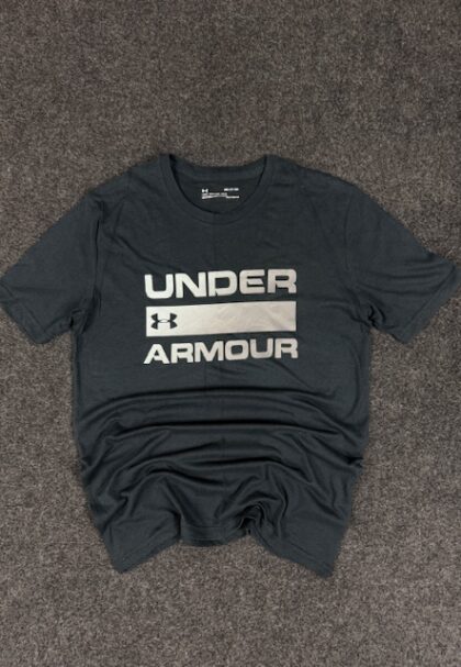 UNDER ARMOUR HEATGEAR T-SHIRT - SMALL