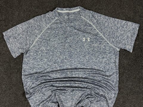 UNDER ARMOUR HEATGEAR T-SHIRT - XL