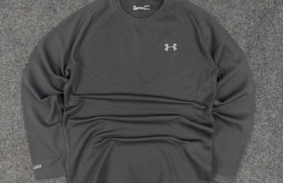 UNDER ARMOUR COLDGEAR FITTED T-SHIRT - LARGE
