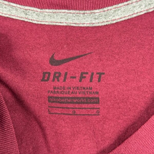 NIKE DRI FIT ACTIVEWEAR SPORTS T-SHIRT - XL - Image 3