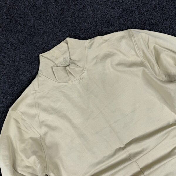 UNDER ARMOUR COLDGEAR FITTED COMPRESSION - SMALL - Image 2