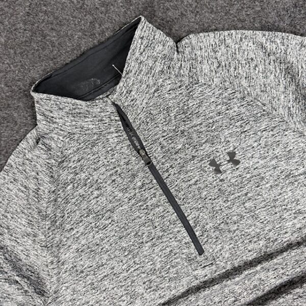 UNDER ARMOUR HEATGEAR ACTIVEWEAR T-SHIRT - XL - Image 2