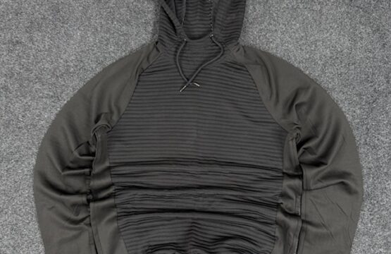 RUSSELL ACTIVEWEAR SPORTS HOODIE T-SHIRT - MEDIUM