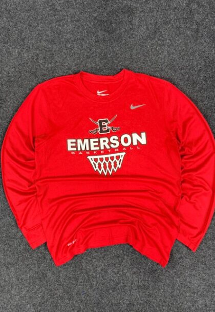 THE NIKE TEE DRI FIT ATHLETIC CUT T-SHIRT - SMALL