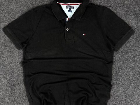 TOMMY HILFIGER SLIM FIT  COTTON POLO T-SHIRT - LARGE