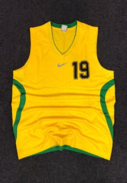 NIKE DRY FIT ACTIVEWEAR VEST. -XL
