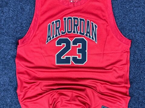 AIR JORDAN BASKETBALL JERSEY - LARGE