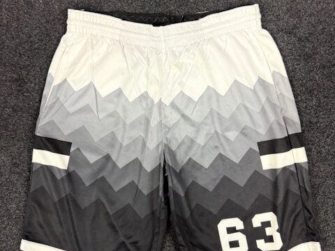 SPORTS SHORTS - XL
