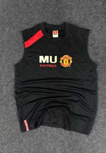 Manchester united football vest- MEDIUM