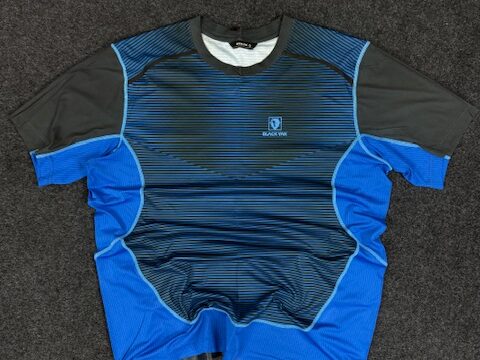 BLACK YAK ACTIVEWEAR SPORTS T-SHIRT - XL