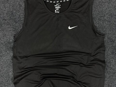 NIKE DRI FIT STANDARD FIT VEST - XXL