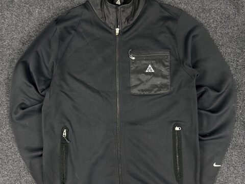 NIKE ACG VINTAGE TRACK JACKET - XL
