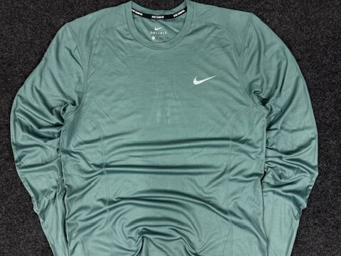 NIKE RUNNING DRI FIT T-SHIRT - MEDIUM