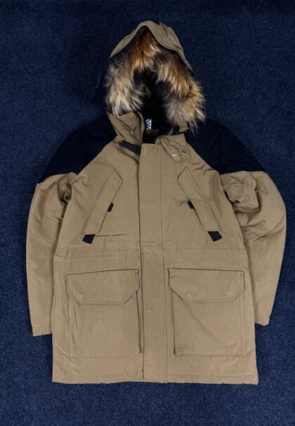 YK LIMITED EDITION PUFFER JACKET  WOMEN - MEDIUM