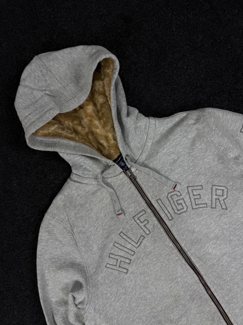 TOMMY HILFIGER WINTERWEAR ZIPPER HOODIE - MEDIUM - Image 2