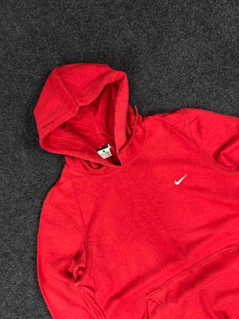 NIKE WINTER WEAR HOODIE - SMALL - Image 2