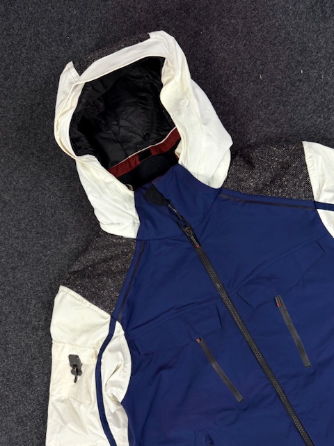 CAPRANEA MEN’S SKI JACKET - MEDIUM - Image 3