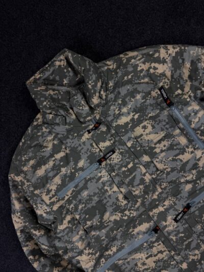digital camouflage Gore-Tex parka jacket MEDIUM