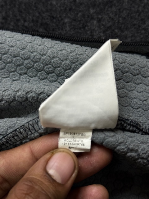 Nike zipper activewear hoodie large NIKE ZIPPER ACTIVEWEAR HOODIE LARGE - Image 4