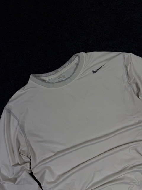 Nike pro dri-fit compression long sleeve top – size xl Nike Pro Dri-Fit Compression Long Sleeve Top – Size XL - Image 2