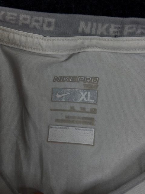 Nike pro dri-fit compression long sleeve top – size xl Nike Pro Dri-Fit Compression Long Sleeve Top – Size XL - Image 3