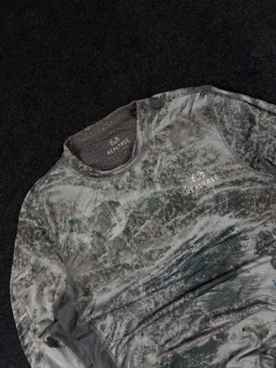 Realtree Fishing Reversible Dri-Fit Long Sleeve T-Shirt | Size L | Stretch Fit