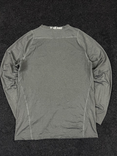 Nike pro dri-fit compression long sleeve t-shirt (size l) Nike Pro Dri-Fit Compression Long Sleeve T-Shirt (Size L) - Image 4