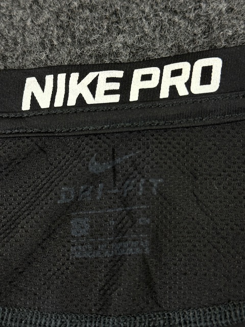 Nike pro dri-fit compression long sleeve top – black (size l) Nike Pro Dri-Fit Compression Long Sleeve Top – Black (Size L) - Image 3