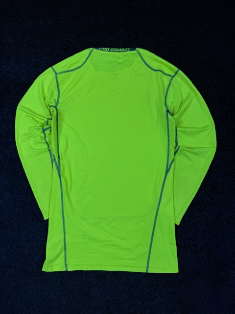 Nike pro combat dri-fit compression long sleeve tee – neon green (size l) Nike Pro Combat Dri-Fit Compression Long Sleeve Tee – Neon Green (Size L) - Image 4