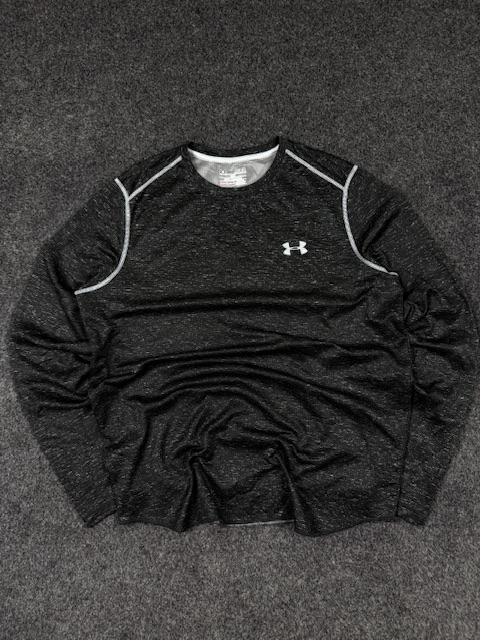 Under armour heatgear loose long sleeve training top (m/l) Under Armour HeatGear Loose Long Sleeve Training Top (M/L)