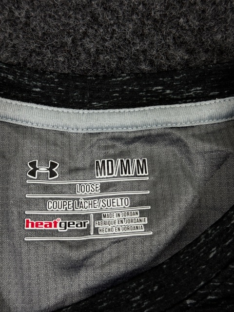 Under armour heatgear loose long sleeve training top (m/l) Under Armour HeatGear Loose Long Sleeve Training Top (M/L) - Image 3