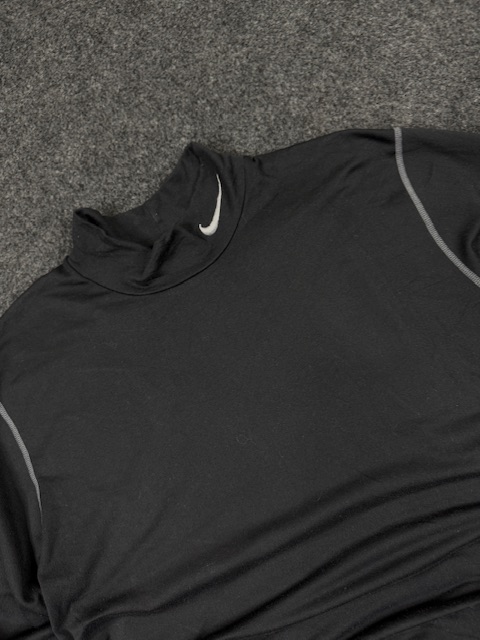 Nike pro dri-fit compression long sleeve top – black (size l) Nike Pro Dri-Fit Compression Long Sleeve Top – Black (Size L) - Image 2