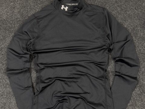 Under Armour ColdGear Compression Mock Neck Tee – Black (Size M)
