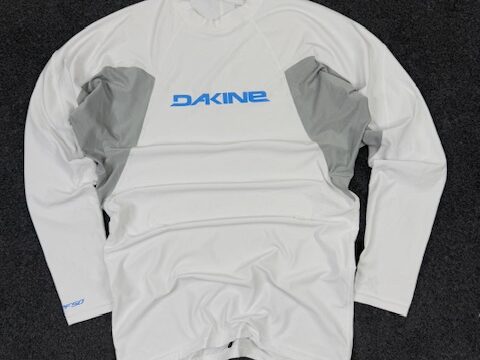 DAKINE Performance Compression Sports T-Shirt – XXL (Stretch Fit)