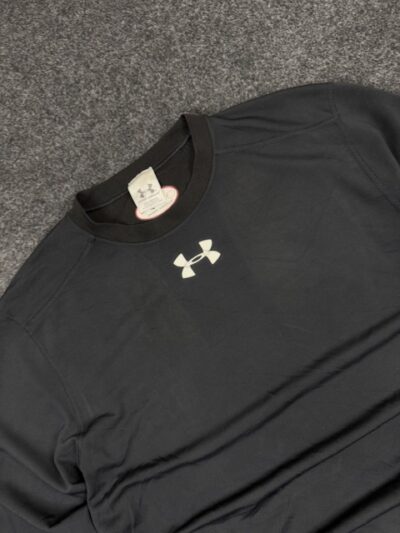 Under Armour Reversible Compression T-Shirt | HeatGear Long Sleeve Gym Wear – Size L