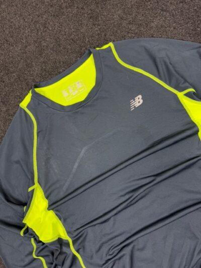 New Balance Grey Neon Panel Compression Sports T-Shirt for Gym & Training – M/L