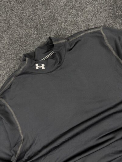 Under Armour ColdGear Black Compression Long Sleeve T-Shirt (L/XL)