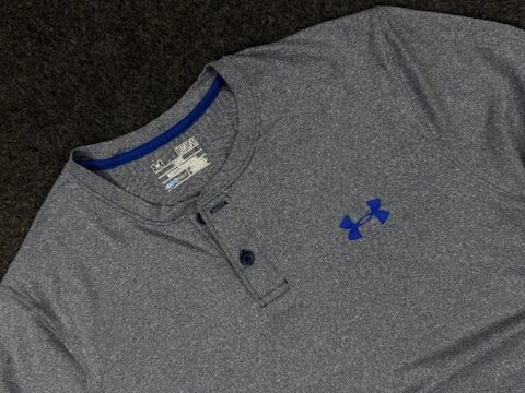 Under Armour ColdGear Henley Long Sleeve Tee – Grey Heather with Blue Accents – Size M/L