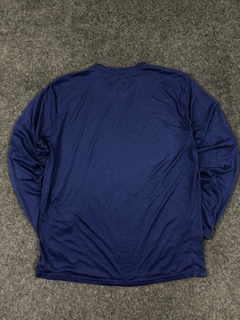 Nike dri-fit manhasset softball long sleeve t-shirt navy (l) Nike Dri-FIT Manhasset Softball Long Sleeve T-Shirt Navy (L)