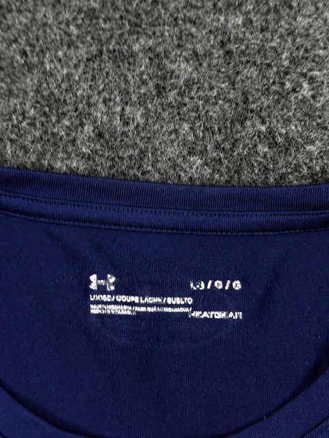 Under armour south side basketball long sleeve t-shirt (size l/xl) Under Armour South Side Basketball Long Sleeve T-Shirt (Size L/XL)