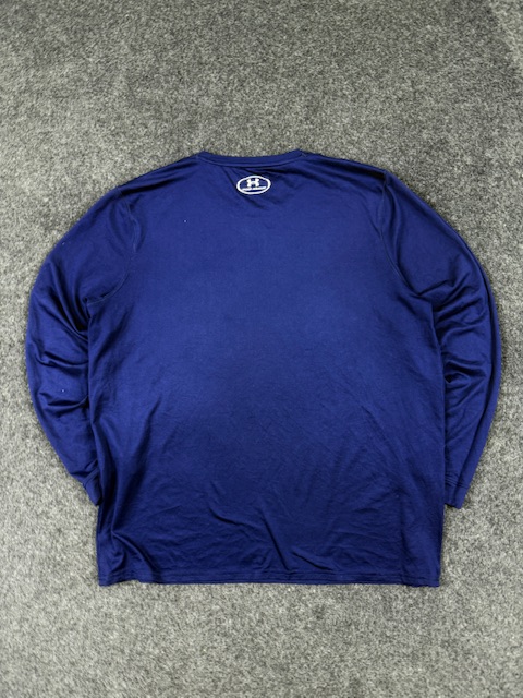 Under armour south side basketball long sleeve t-shirt (size l/xl) Under Armour South Side Basketball Long Sleeve T-Shirt (Size L/XL)